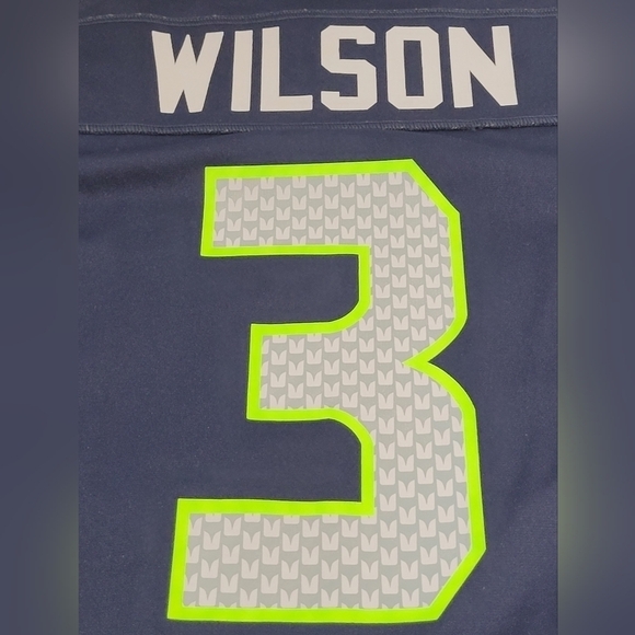 Seattle Seahawks Russell Wilson #3 Jersey - Size M - Picture 5 of 14
